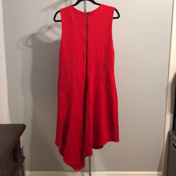 ⬇️BEAUTIFUL PROFESSIONAL RED ASYMMETRICAL DRESS - Picture 2 of 4
